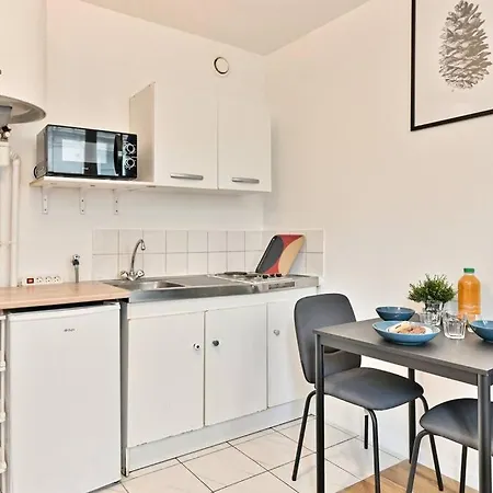 Proche Mairie 10eme Arrondissement * パリ